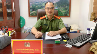 Thiếu tá công an cứu sống hai bé bị đuối nước