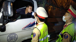 Hải Dương siết chặt xử lý vi phạm về nồng độ cồn, đảm bảo an toàn giao thông dịp lễ và Sea Games 31