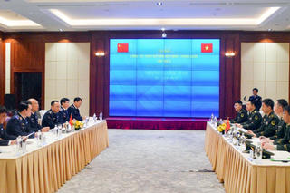 Cảnh sát biển Việt Nam và Cảnh sát biển Trung Quốc tăng cường thúc đẩy hợp tác thực thi pháp luật trên biển