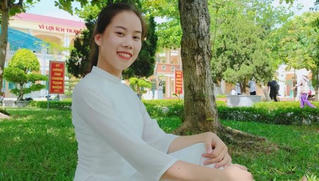 Nữ sinh đạt 10 điểm Văn tốt nghiệp THPT: Chưa bao giờ điểm dưới 9,5