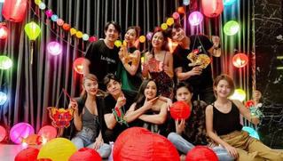Tin 'hot' giải trí ngày 30/9: Hội bạn thân Vbiz hội ngộ mừng Trung thu, Mai Phương Thuý nhập viện