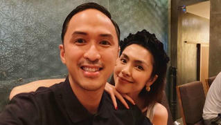 FC đòi chặn đầu xe không cho Thủy Tiên làm từ thiện, vợ chồng Hà Tăng kỉ niệm 8 năm ngày cưới