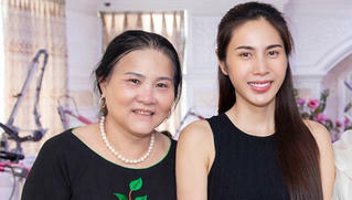 Tình trạng hiện tại của vợ cố nghệ sĩ Chí Tài; Thủy Tiên lần đầu cùng mẹ chồng dự sự kiện