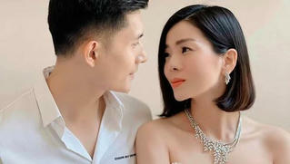 Sao Việt khoe quà 8/3 'có một không hai'