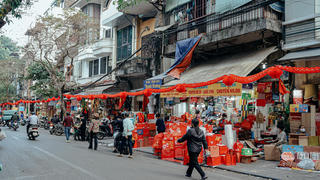 Ngôi chợ lâu đời nhất phố cổ được giới nhà giàu chuộng mua vì toàn đồ chất lượng tươi ngon