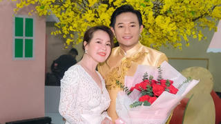 Cuộc sống viên mãn của diễn viên Quý Bình cùng bà xã đại gia