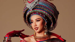 Thùy Tiên lần đầu diện trang phục dân tộc Thái Lan hậu đăng quang, Mạnh Quỳnh bức xúc khi bị khán giả "ném đá" vì hát với nữ ca sĩ khác