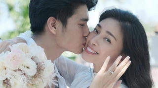 Ngô Thanh Vân chính thức nhận lời cầu hôn từ tình trẻ Huy Trần
