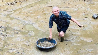 Cuộc sống hiện tại của nghệ sĩ Xuân Hinh: Về quê nuôi cá và trồng thêm rau