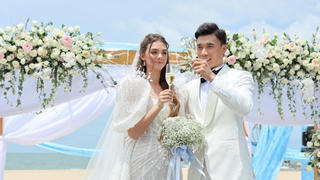 Loạt khoảnh khắc lãng mạn trong đám cưới Bùi Tiến Dũng