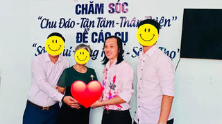 Hoài Linh đi làm từ thiện sau 1 năm vướng ồn ào
