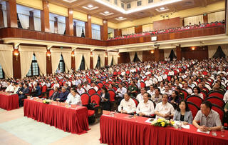 Trên 1,5 triệu đại biểu dự Hội nghị toàn quốc tập huấn về tổ chức và hoạt động của tổ chức Đảng, chính quyền, Mặt trận Tổ quốc, đoàn thể cấp xã mới