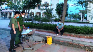 Về từ Hà Nội nhưng khai báo gian dối, nam thanh niên bị xử phạt