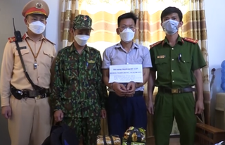 Vây bắt lái xe ô tô chở 5kg ma túy đá trên Quốc lộ 1 qua Hà Tĩnh