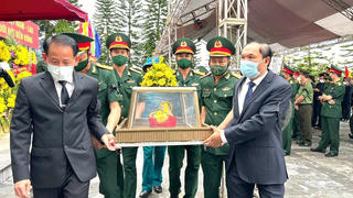 Hà Tĩnh tổ chức lễ truy điệu, an táng 11 hài cốt liệt sỹ hy sinh tại Lào về với đất Mẹ