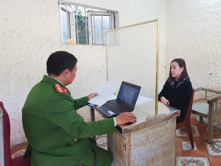 Bắt “kiều nữ” lừa đảo chiếm đoạt trên 7,4 tỷ đồng