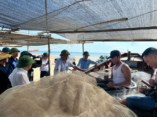 Huyện Kỳ Anh: Đẩy lùi tình trạng ngư dân vi phạm pháp luật khi đánh bắt trên biển