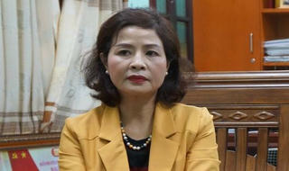 Thu hồi quyết định đuổi học 7 học sinh vì xúc phạm thầy cô trên Facebook  ​