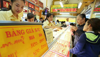 Những lưu ý khi khách hàng mua vàng ngày vía Thần tài  ​