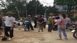Một cảnh sát  bị tàu hỏa đâm tử vong khi đang làm nhiệm vụ