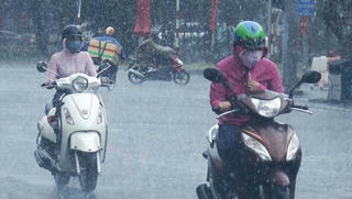 Miền Bắc sắp mưa rất to, đề phòng mưa đá và lốc sét