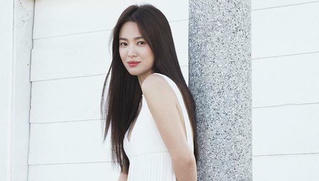 Hậu ly hôn, Song Hye Kyo lộ vòng eo con kiến, vòng một gợi cảm
