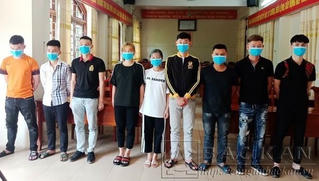 1 nam, 1 nữ tử vong sau khi sử dụng ma túy ở quán karaoke