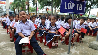 Khai giảng trực tuyến tại các trường khu vực cách ly xã hội ở Quảng Nam