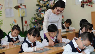 Giáo viên xúc phạm danh dự học sinh có thể bị phạt đến 10 triệu đồng