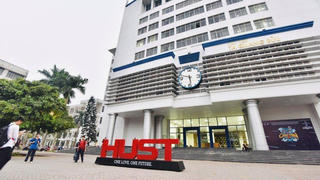 ĐH Bách khoa Hà Nội đón sinh viên trở lại trường sau ngày 25/11