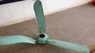 Quạt trần rơi trúng mặt học sinh trong ngôi trường trăm tỉ tại Hà Nội 