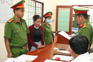 Nữ tiểu thương lừa đảo chiếm đoạt hơn 1 tỷ đồng tiền mua bán cá