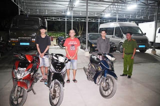 Bắt nhóm đối tượng chuyên trộm xe mô tô tại Trà Vinh