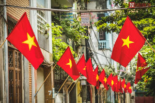 Cách tính lương, thưởng khi đi làm ngày nghỉ lễ 30/4 - 1/5 