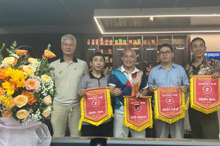 Câu lạc bộ Báo chí Z+ Hà Nội tổ chức thành công giải Billiards
