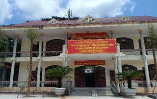 Lãnh đạo UBND TX. Đông Triều “thờ ơ, vô cảm” trước hậu hoạ tiềm ẩn từ hệ thống barie “không giống ai“?