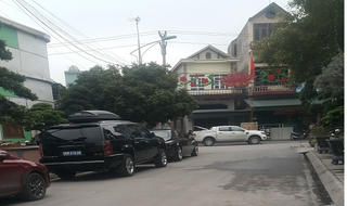 Quảng Ninh: Xuất hiện 'siêu' xe biển xanh 80 của Công ty Cổ phần Đông Hải 27-7