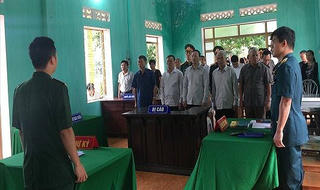 'Xẻ thịt' đất quốc phòng, Nguyên Sư đoàn trưởng lĩnh 42 tháng tù 