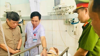 Tin mới nhất về CSGT bị xe vi phạm lao tốc độ 'tử thần' húc lên không trung