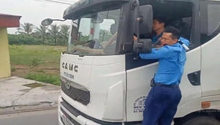 Hải Phòng đề nghị thanh tra đột xuất đối với doanh nghiệp vận tải tỉnh Bình Định trốn trạm cân Quốc lộ 10