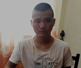 Truy bắt nghi phạm hiếp dâm định vượt biên trốn nã