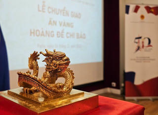Chặng đường ấn vàng ‘Hoàng đế chi bảo’ hồi hương