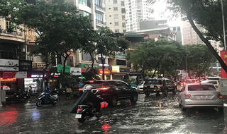Mưa to khắp nơi trong những ngày nghỉ lễ