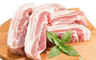 Giá các mặt hàng thiết yếu ngày 26/12: Giá heo hơi đi ngang ngày đầu tuần