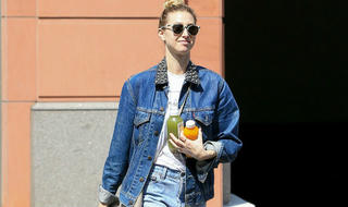Denim jacket món đồ “đóng đinh” mùa xuân hè