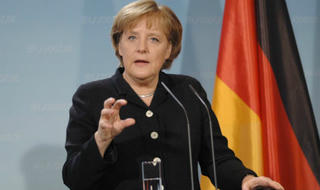 Angela Merkel - Vị 'Thủ tướng bất diệt'