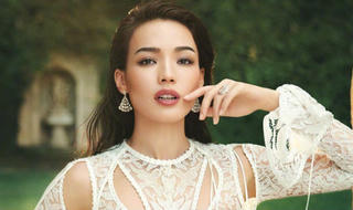 Thư Kỳ mặn mà tuổi tứ tuần
