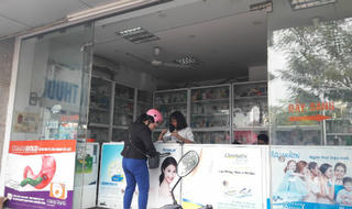 Loay hoay tìm lời giải cho chuyện mua, bán thuốc kháng sinh