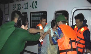 Bộ đội Biên phòng Khánh Hòa tỏa sáng tinh thần xả thân vì người dân 