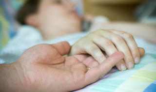 Trò đùa trớ trêu của số phận, khiến thiếu gia phải tự tay dùng dao... đâm bạn gái